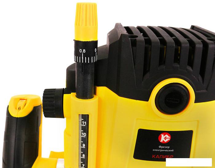 Вертикальный фрезер Калибр Мастер ФЭ-1900/12М+