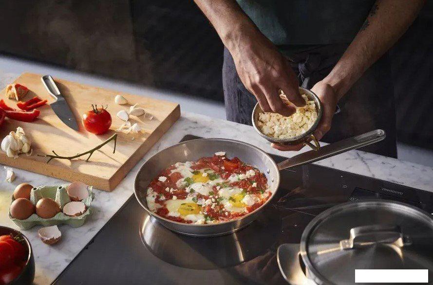 Сковорода Fiskars All Steel 1064744