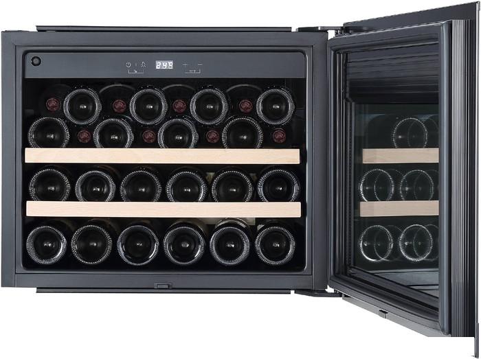 Винный шкаф Korting KFW 501 SL GN
