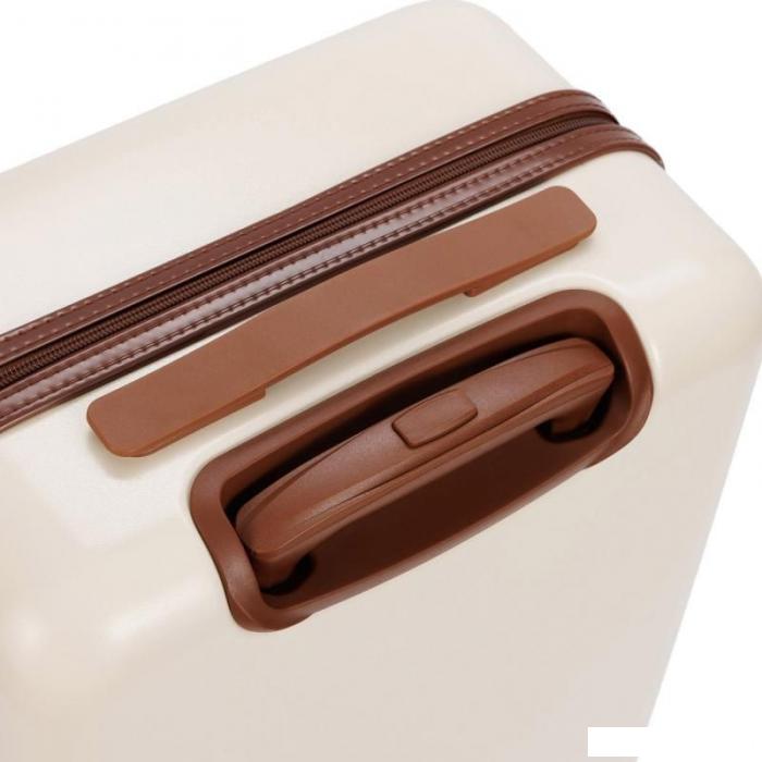 Чемодан-спиннер Bugatti Amelia 49716150 (бежевый)