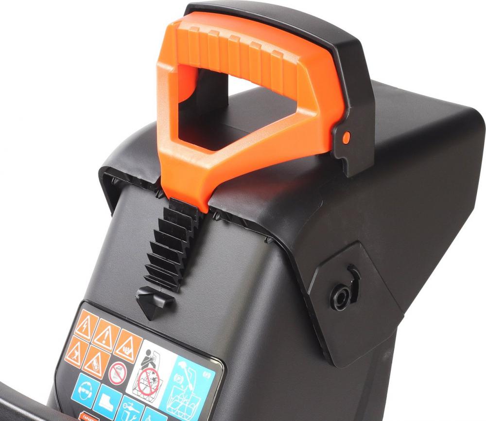 Снегоуборщик Patriot PE 4542 LCT (с 2-мя АКБ)