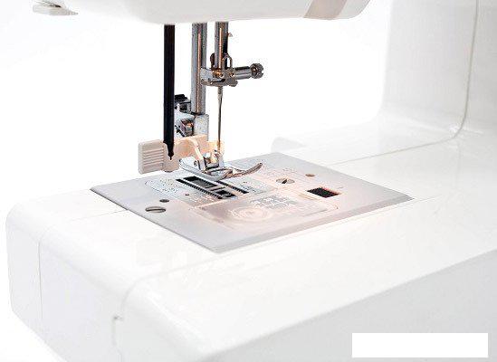 Электромеханическая швейная машина Janome EL-150