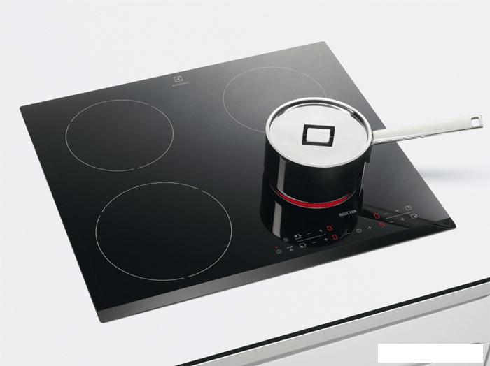 Варочная панель Electrolux LIR60433