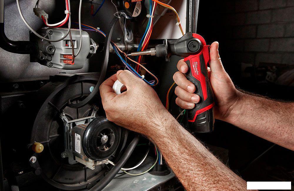 Стержневой паяльник Milwaukee M12 M12SI-0 4933459760 (без АКБ)