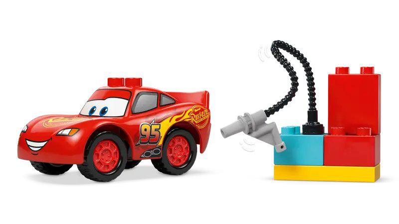 Конструктор LEGO Duplo Визит МакКвина в гараж Дока 10456