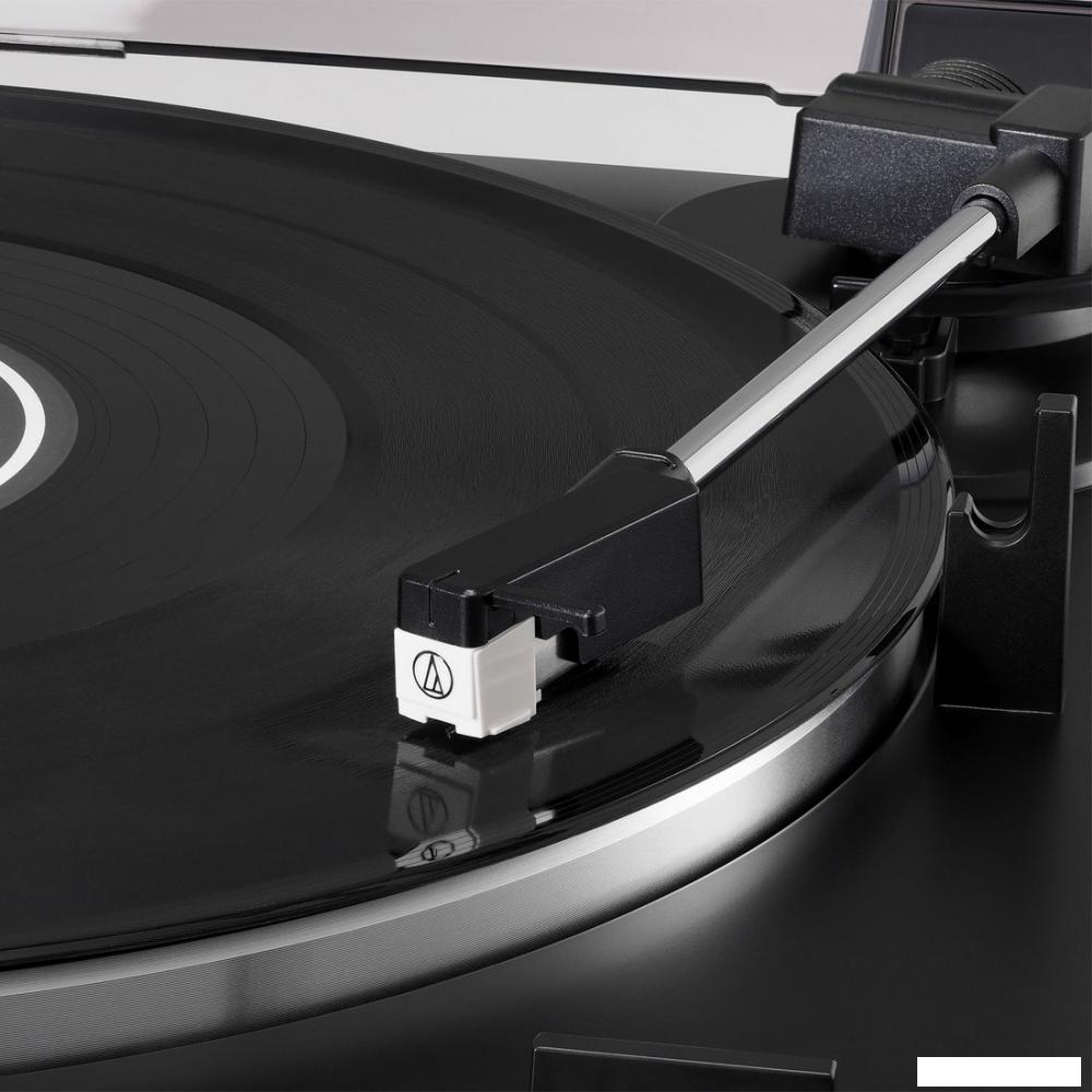 Виниловый проигрыватель Audio-Technica AT-LP60X-BK