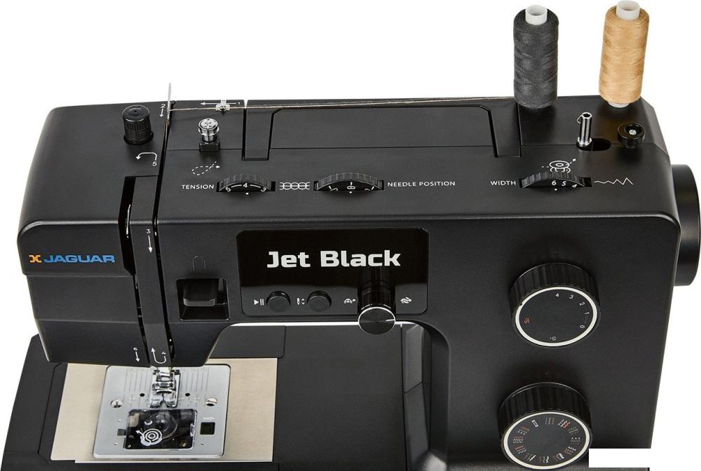 Электронная швейная машина Jaguar Jet Black