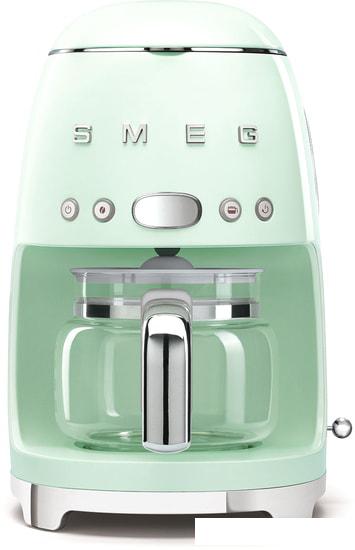 Капельная кофеварка Smeg DCF02PGEU