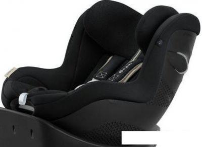 Детское автокресло Cybex Sirona Gi i-Size (с базой, moon black plus)