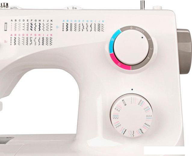 Электромеханическая швейная машина Chayka New Wave 760