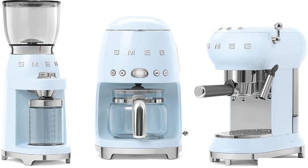 Капельная кофеварка Smeg DCF02PBEU