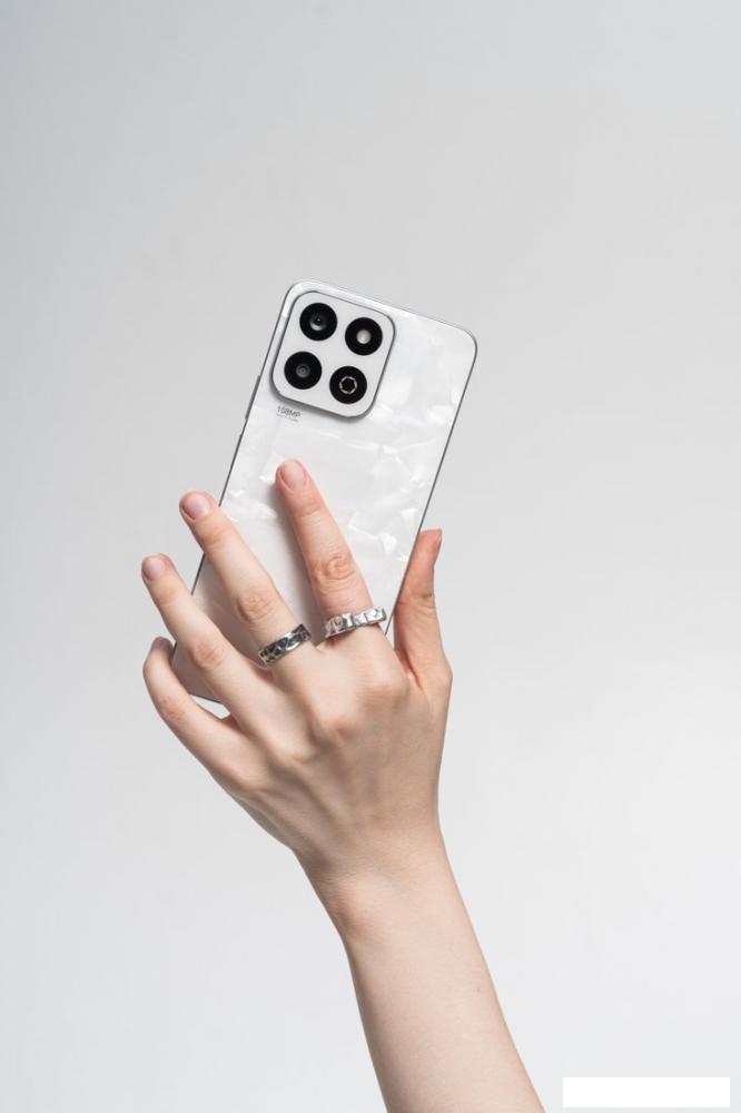 Смартфон HONOR X7c 8GB/256GB (лунный белый)