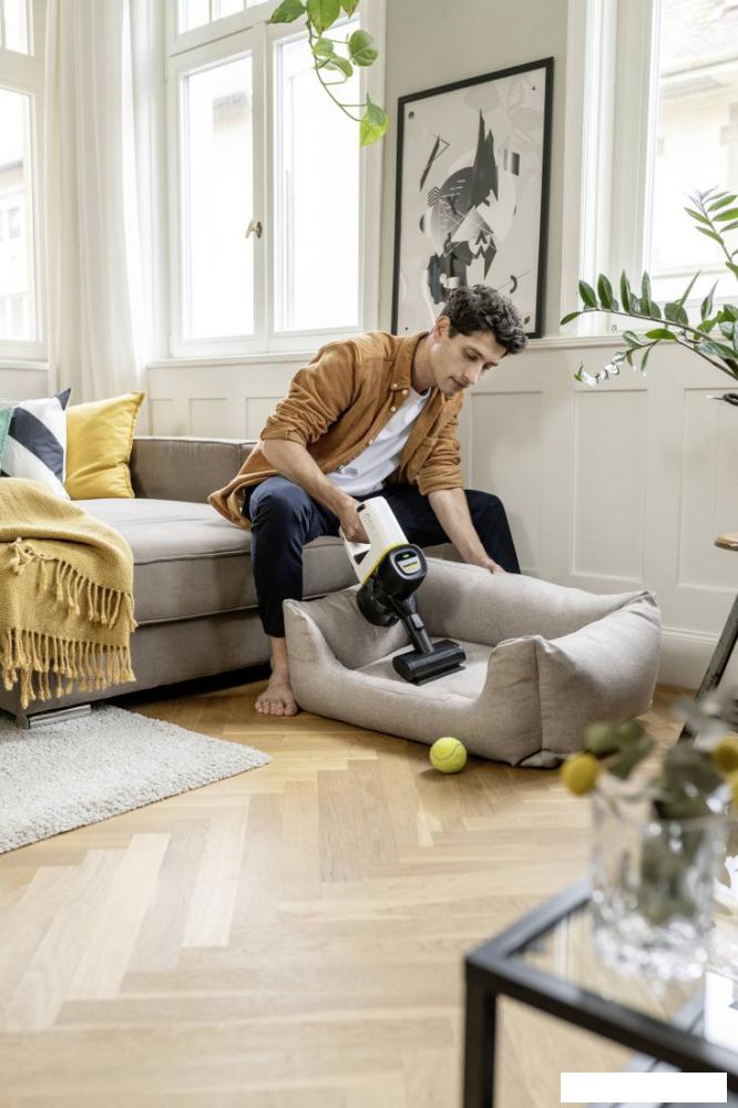 Пылесос Karcher VC 4 Cordless myHome Pet 1.198-633.0