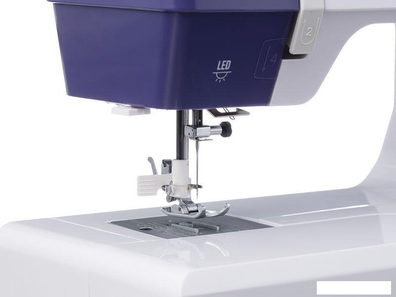 Электромеханическая швейная машина Chayka SewLux 300