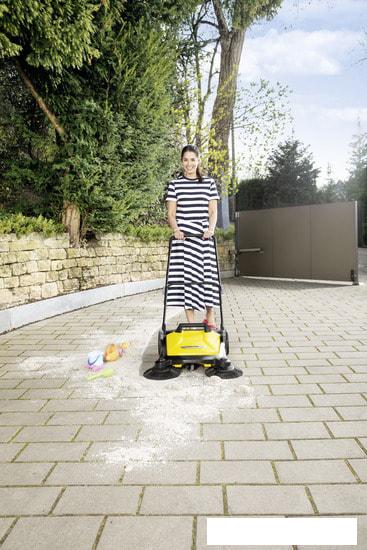 Подметальная машина Karcher S 4 Twin 1.766-360.0