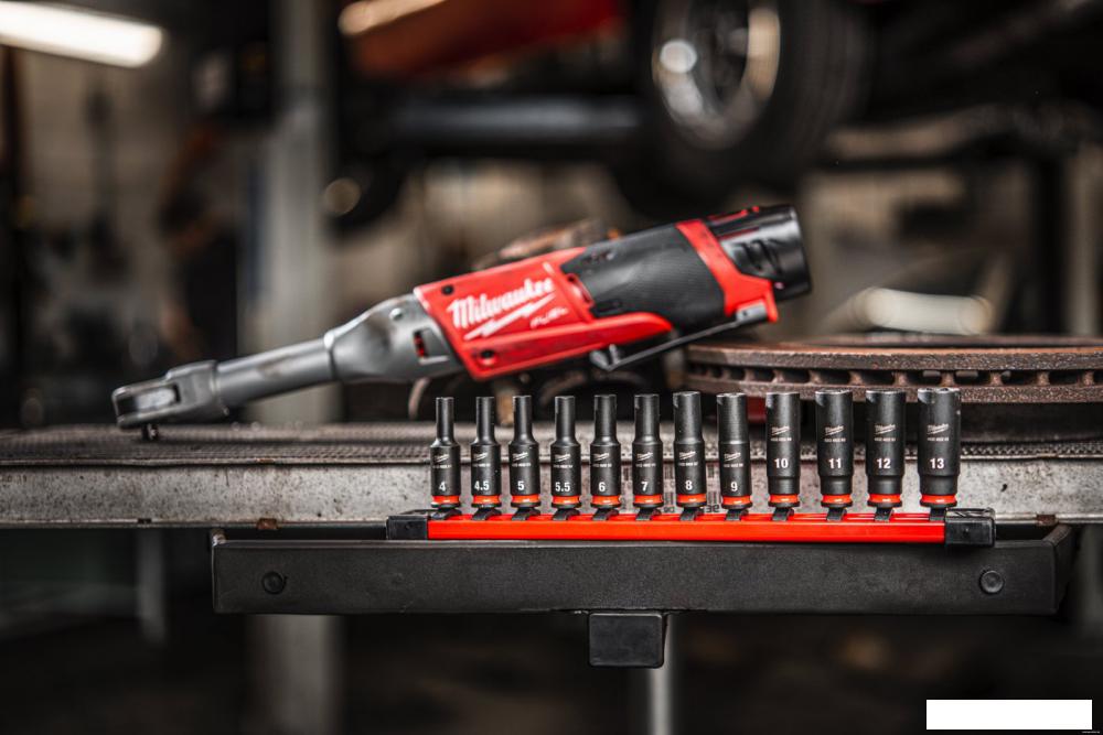 Набор головок слесарных Milwaukee Shockwave 4932480453 (12 шт)