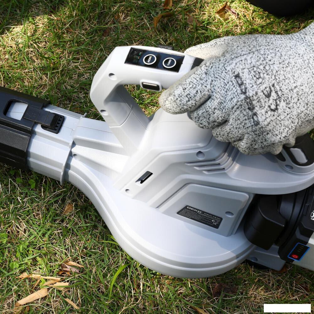 Воздуходувки Deko DKBL22 085-2043 (с 2-мя АКБ)