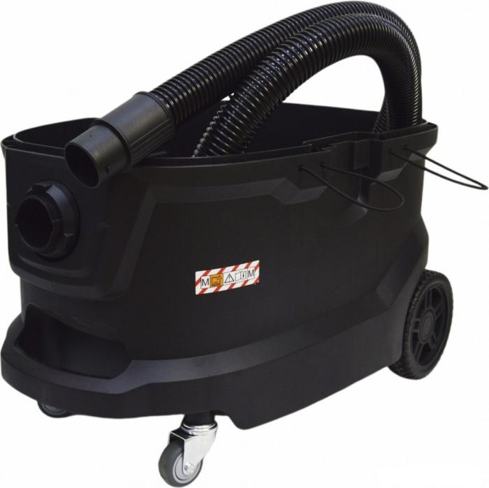 Пылесос Brait BVC-40M Pro