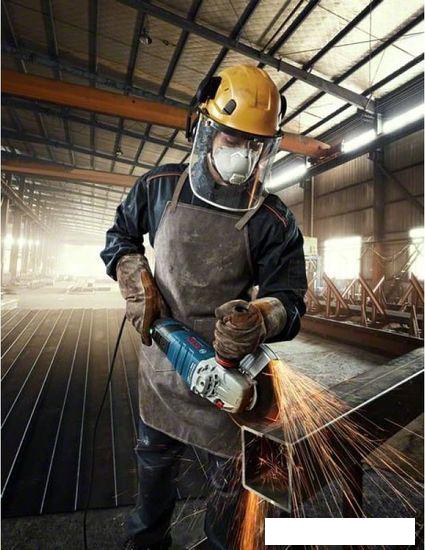 Угловая шлифмашина Bosch GWS 30-230 B Professional 06018G1000