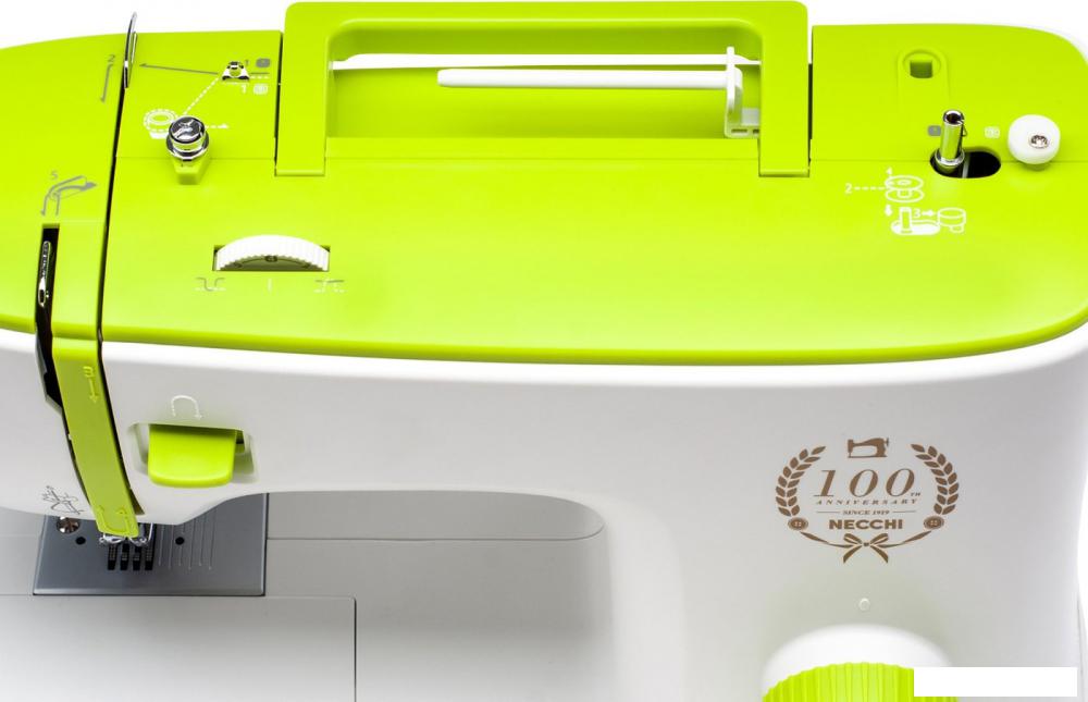 Электромеханическая швейная машина Necchi 2417
